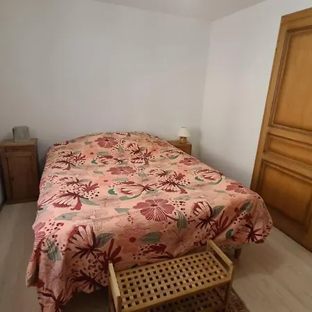 Appartement le bonheur est parfois cache dans l'inconnu II Le bonhomme Extérieur photo